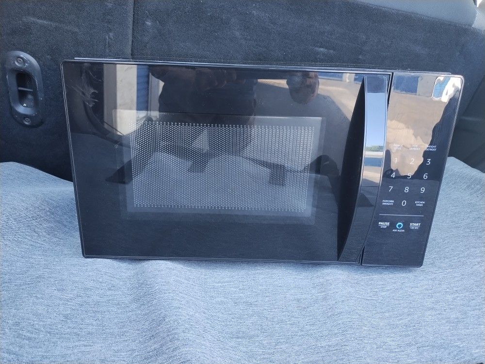 Amazon Alexa Microwave