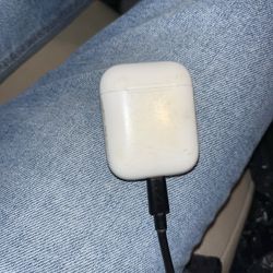 1 Apple AirPod Lost 1