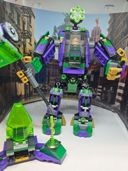 LEGO DC Super Heroes 76097 Lex Luthor Mech Takedown set.