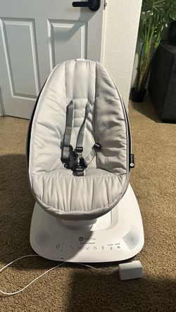 4moms MamaRoo Baby Swing
