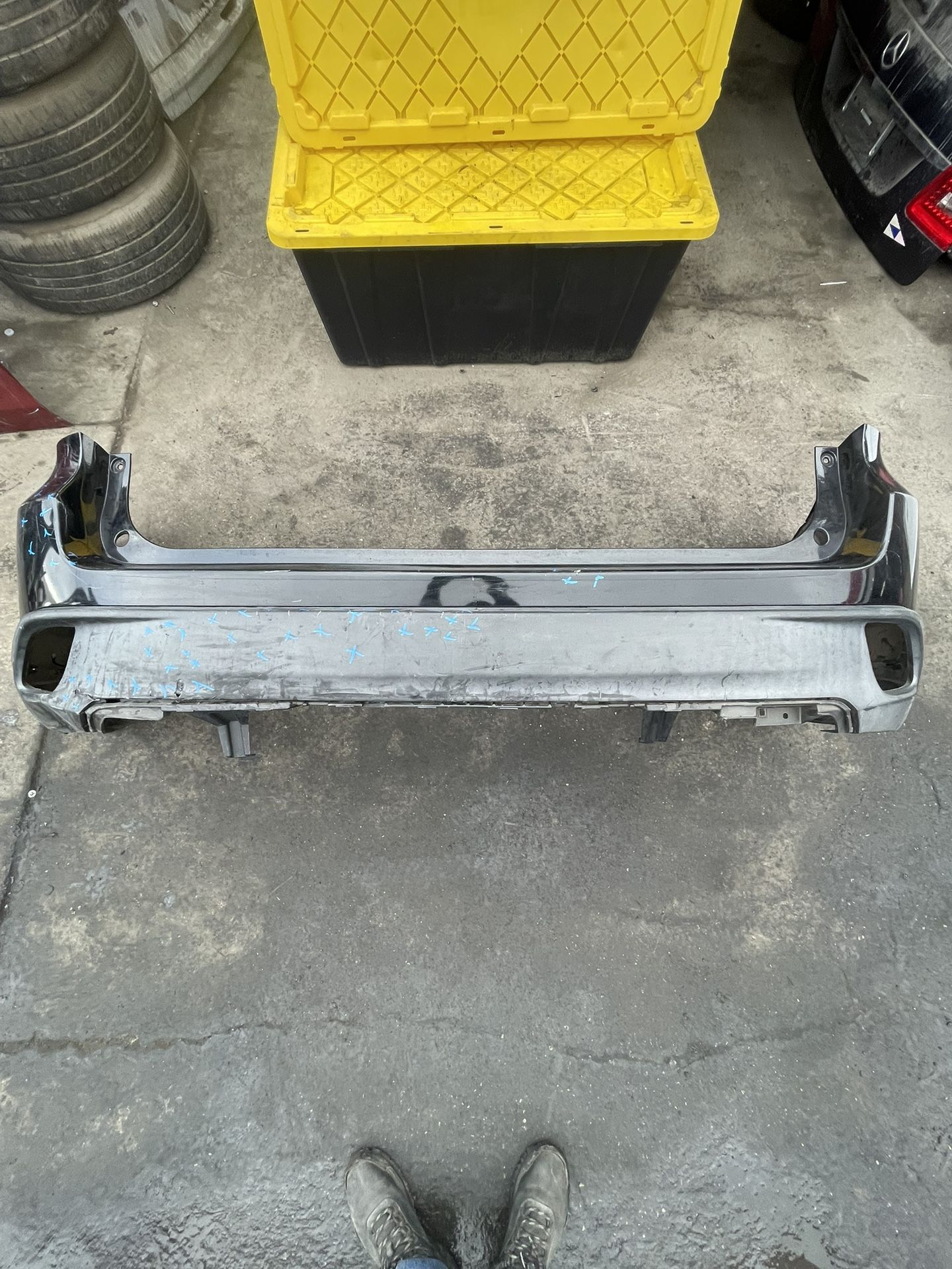 2014-2019 Toyota Highlander Rear Bumper Cover Used Original *Lower Valance With Damage*