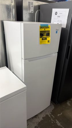 Impecca Top Freezer Refrigerator