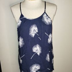 GAP Factory Navy White Floral Tank Blouse Size Medium NEW $29.99