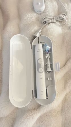 Philips Sonicare Electric Toothbrush with Case
