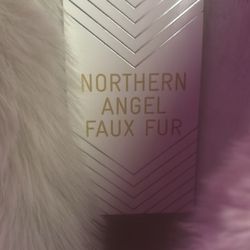 ✨Women’s Northern Angel Faux Fur Coat✨