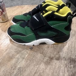 Nike Air Diamond Turf Oregon Ducks 