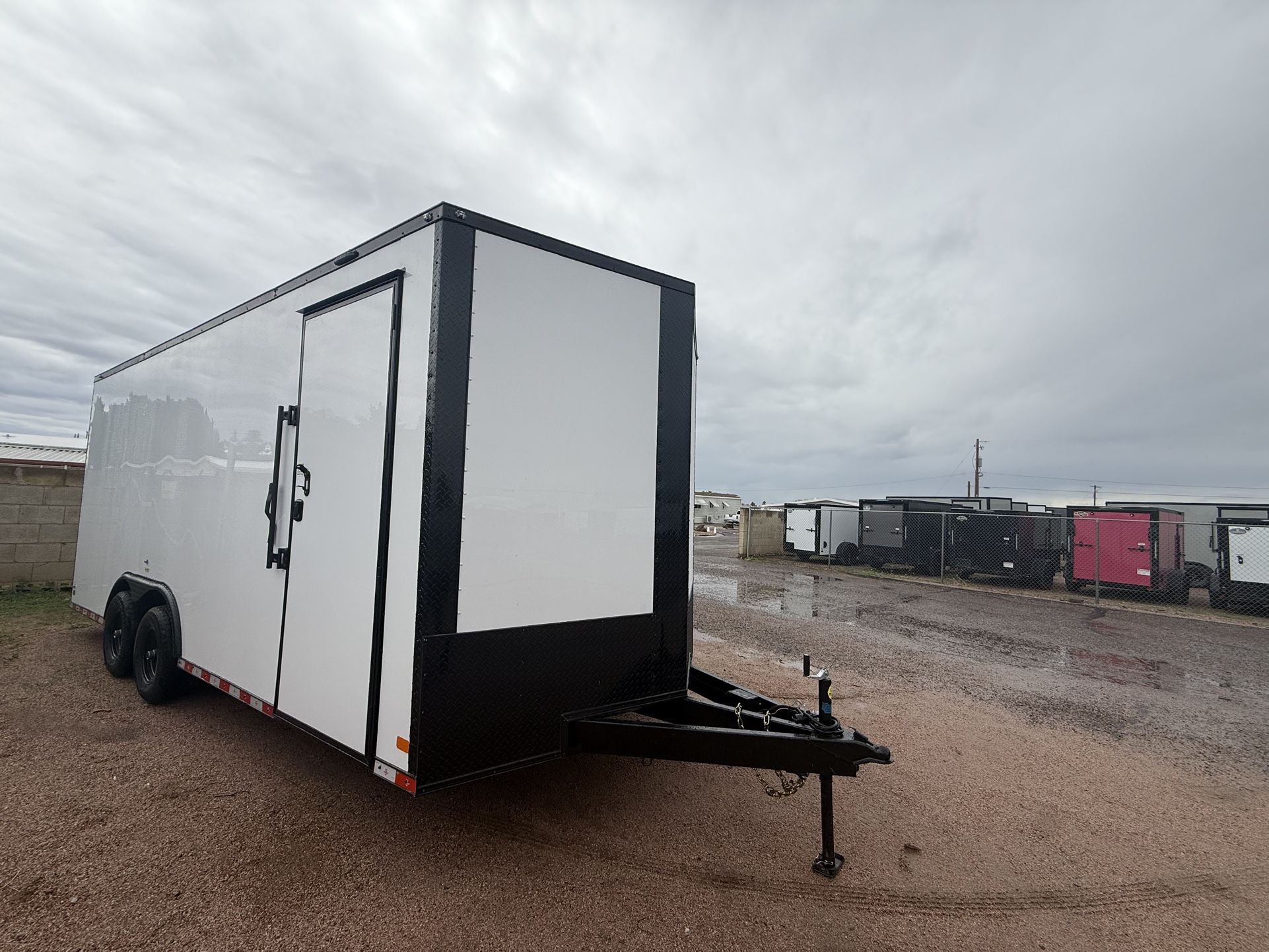 8.5 x 20’ Enclosed Trailer / 12k GVWR