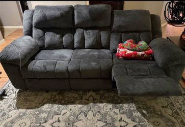 Ashley Fhron Couch with end recliners