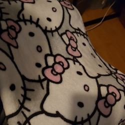 hello kitty blanket 