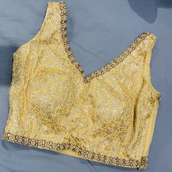 Women’s top (small)
