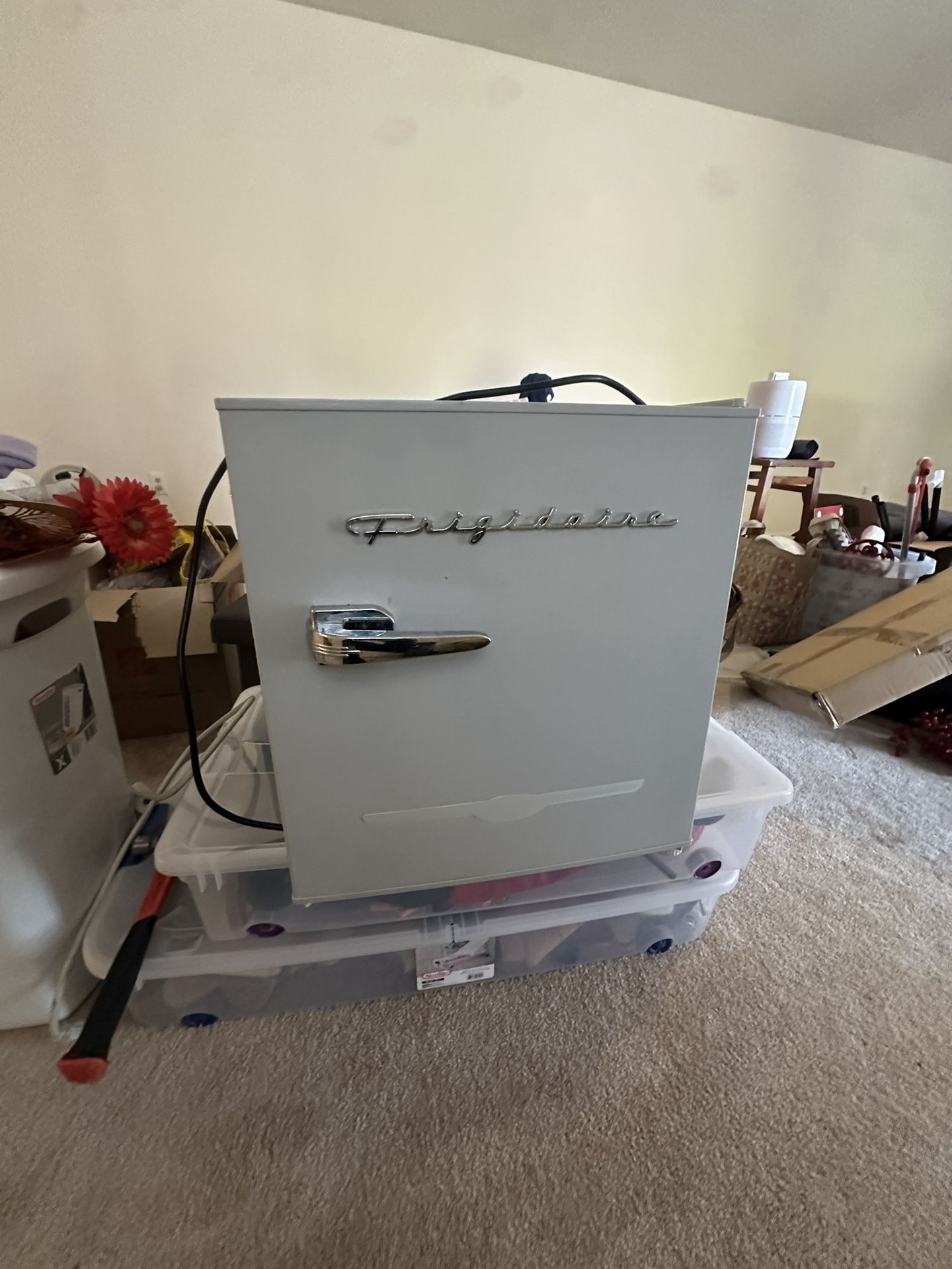 Mini Fridge