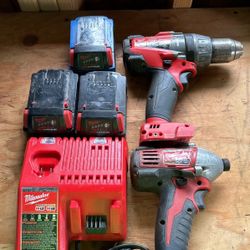 Milwaukee Bit Drive Impact And Drill 