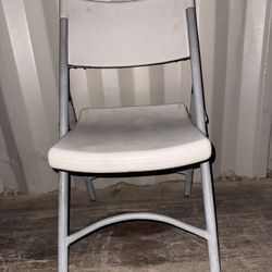 10 Heavy Duty Foldable Chairs