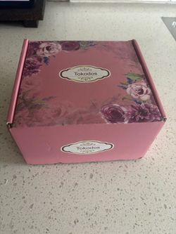 Tokodos Pink Floral Gift Box