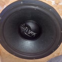 Xponent 18 inch subwoofer Shoe Offers 600 Come Get It No Amp Though