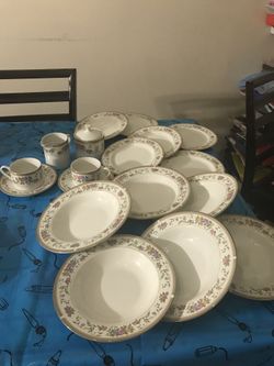 1998 Farberware China - Bellin Porcelain With 22K Gold Band