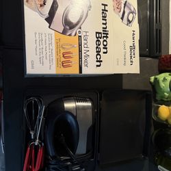 Hand Mixer With Storage Case 