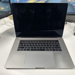 MacBook Pro 2016 I7 16gb Ram