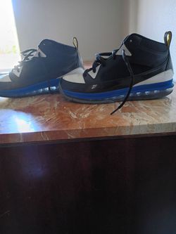 The shoes that speaks volumes size 9