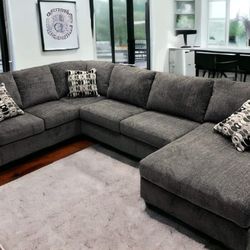 Brand New/ Oversized Sectional,seccional, Couch/ By Ashley/ Financing Options,  Delivery Available 