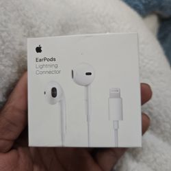 Earpods lighting connector