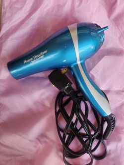 BaBylissPRO Nano Titanium Dryer