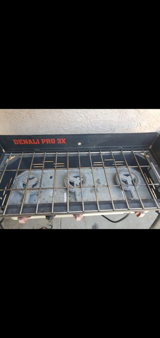 3 Burner Grill 