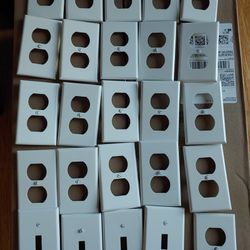 1-Gang White Duplex Leviton Outlet Receptacle & Switch Cover Wall Plates