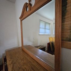Dresser/drawer With/without Mirror. 