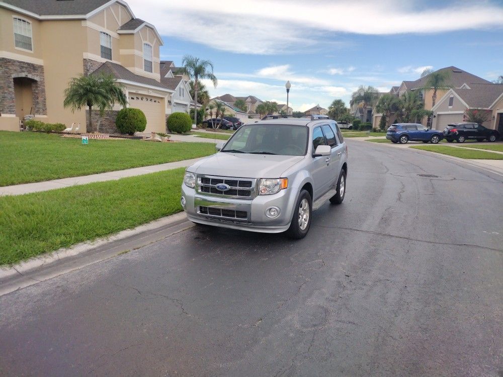 2011 Ford Escape Limited
