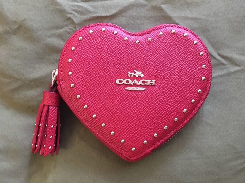 Coach studded heart coin purse for Sale in Santa Clara, CA - OfferUp