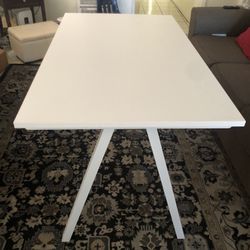 Mes De Venta Buenas Condiciones 