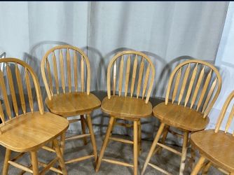 Swivel Bar Stools (5)