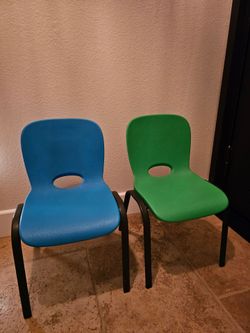 Lifetime Children's Stackable Chairs (set of 2)