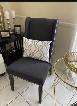 Set Of 2 Accent  Chais 