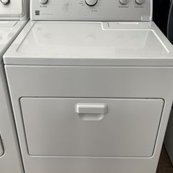 Kenmore Gas Dryer In Excellent Condition 