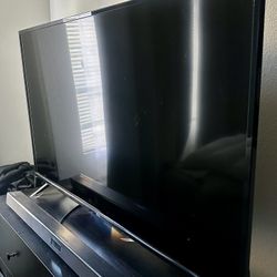 TCL 50-inch Roku Smart 4K TV 