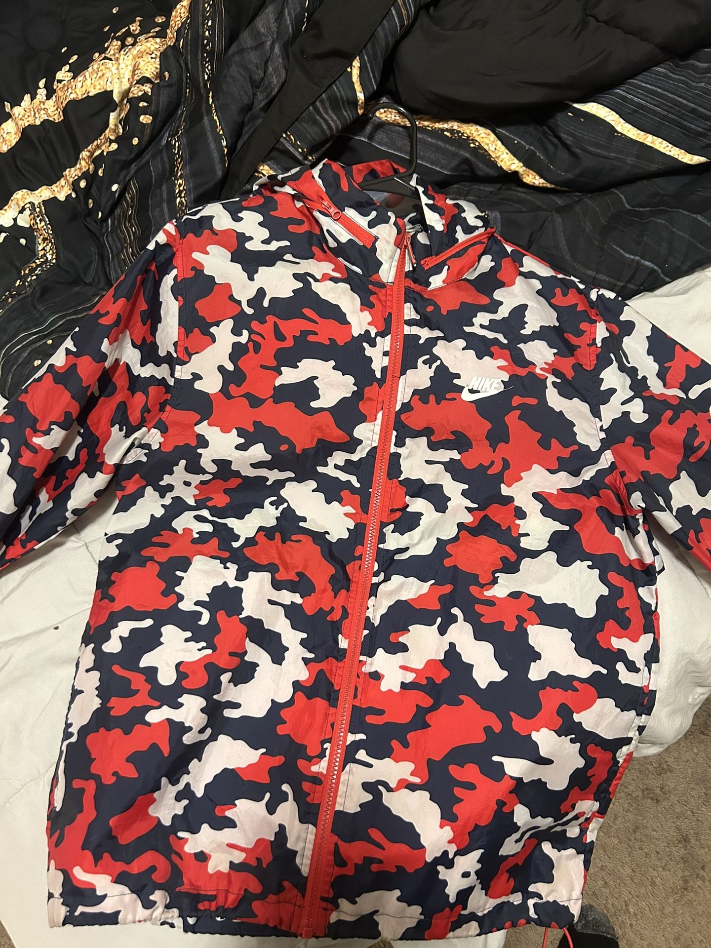 Nike Tech Windbreaker