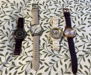 Woman Michael Kors Watches