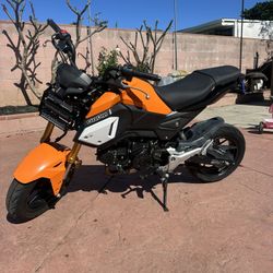 19 Honda Grom 