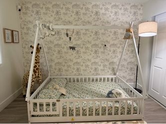 Montessori full size bed