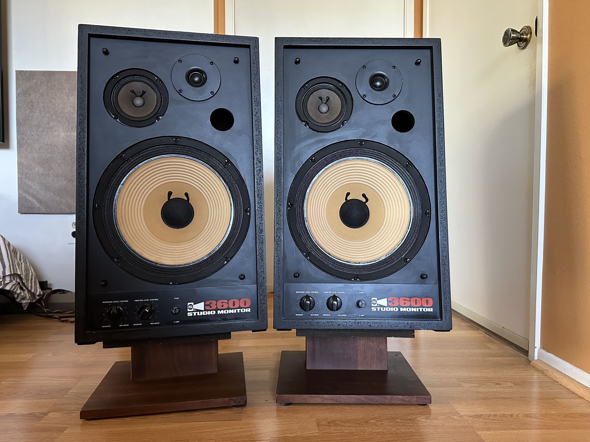 Vintage Speakers