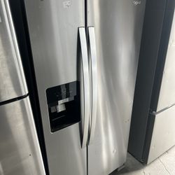 WHIRLPOOL SIDE BY SIDE REFRIGERATOR 