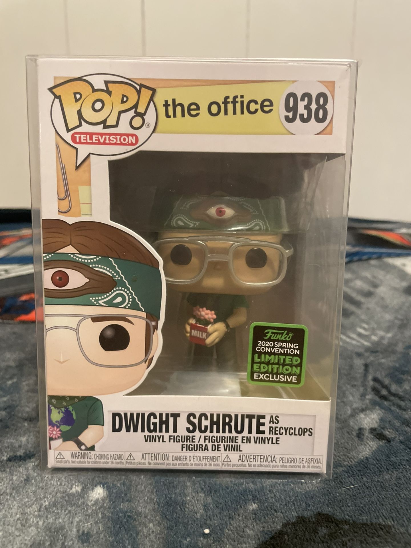 Limited Edition 2020 Spring Convention Dwight Schrute The Office Recyclops #938 W Protector