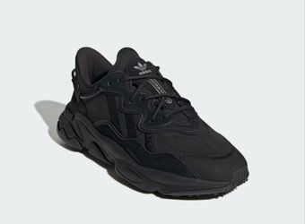 Adidas Women Shoes Oweego Size 8