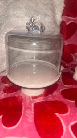 Small Bunny Plastic Cake Holder