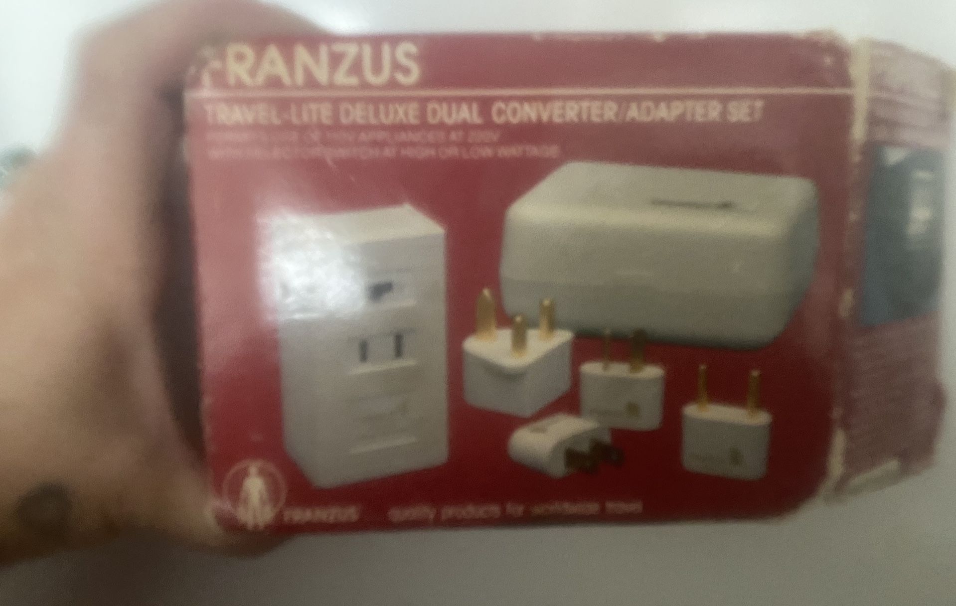 franzus travel lite deluxe dual converter adapter set