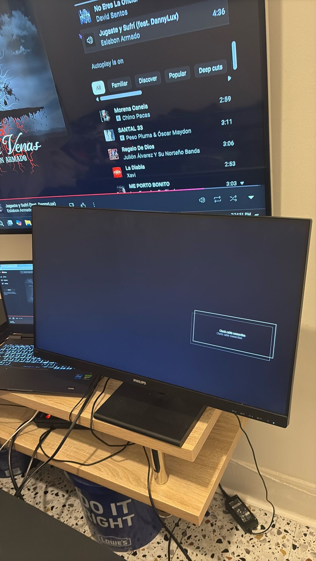 Phillips 27 Inch Monitor 