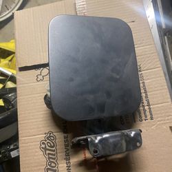 Oem 2015 Infiniti Gasoline Tank Lid And Top