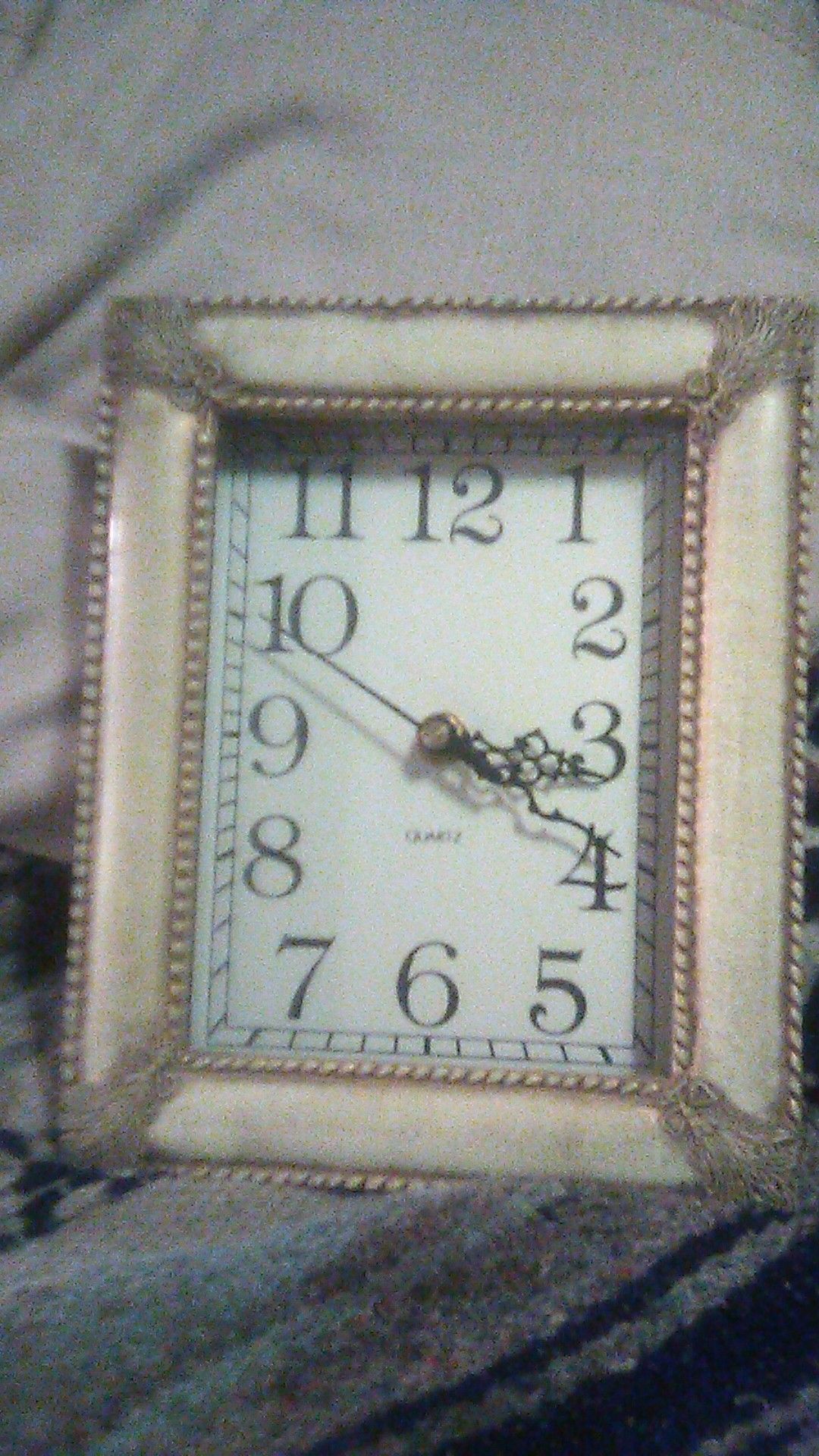 Small quartz wall clock